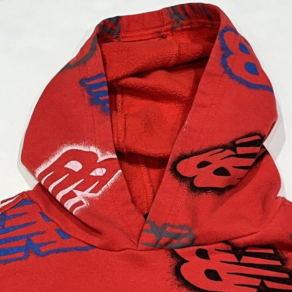 Kid’s Youth Red Pullover Red Hoodie Sweatshirt NB Graffiti Design Medium (10/12) - Picture 5 of 16
